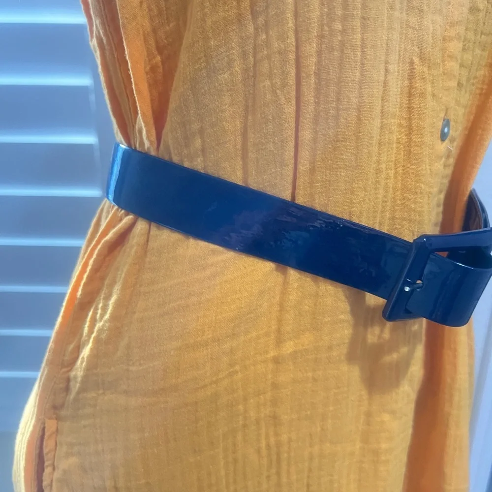 Vintage 80s Women’s Blue Patent Leather High Waist Rectangle Buckle Fashion Belt